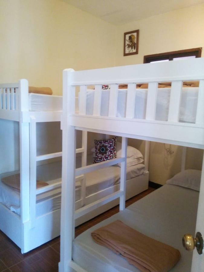 Casa De Miguelitos Hotel Tagaytay City Luaran gambar