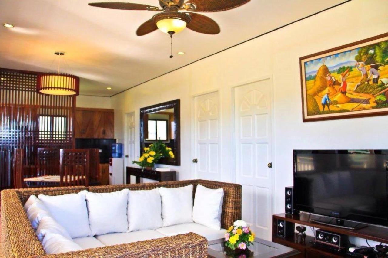 Casa De Miguelitos Hotel Tagaytay City Bilik gambar